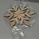 Glooglitter Snowflake Wooden Door Sign with LED Light Winter Lighted Snowflake Wreath for Front Door Wall Porch Light up Flake Hanger for Winter Xmas Indoor Outdoor Window Decoration (Classic)