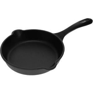 Victoria 6.5-Inch Cast Iron Skillet, Pre-Seasoned Cast-Iron Frying Pan with Long Handle, Made in Colombia