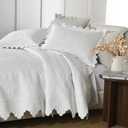 Cotton Quilt Bedding Set Reversible Lightweight Coverlet for All Seasons, 3 Pieces Embossed Floral Solid White Bedspread with Ruffled Edge, Queen Size