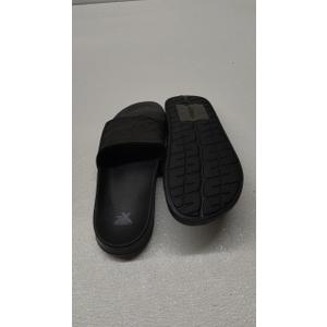 Embossed Slide Black 9