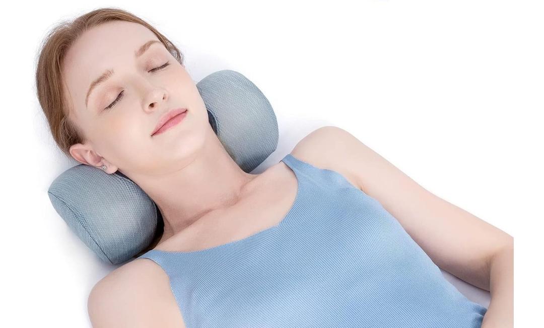 Bespilow Small Neck Roll Pillow,Say Goodbye to Neck Pain, Cervical Memory Foam Pillow for Tension Muscle Relief, Contour Support, Shoulder Pain Relaxer with Breathable Pillowcase, Odorless (Black)