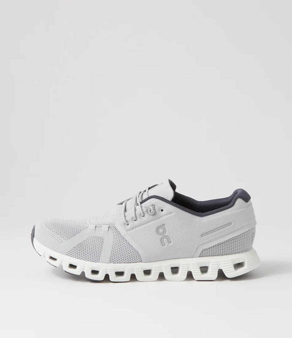 On Men's Cloud 5 Sneakers Size 10.5