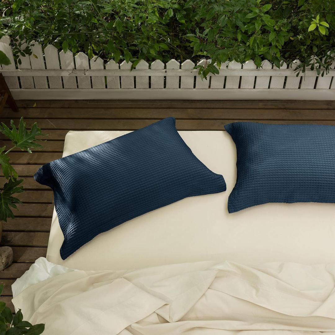 CHUFFED 100% Cotton Waffle Weave Pillowcases 2 Pack Queen Size, 20x30 Inches Ultra Soft & Breathable Pillow Shams - Skin-Friendly Decorative Luxury Pillow Covers Without Insert,Navy Blue