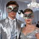 Wildarms Couple Masquerade Masks - Feather Women & Venetian Men Masks for Halloween Party, Mardi Gras Cosplay (Silver Black, one size)