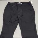 Amazon Essentials Men's Slim-Fit Wrinkle-Resistant Stretch Dress Pant, 32Wx32L