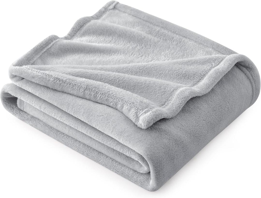 Bedsure GentleSoft Fleece Throw Blanket - Light Grey Lightweight Blankets for Sofa, Couch, Bed, Camping, Travel - Super Soft Cozy Microfiber Throws, 50x60 inches