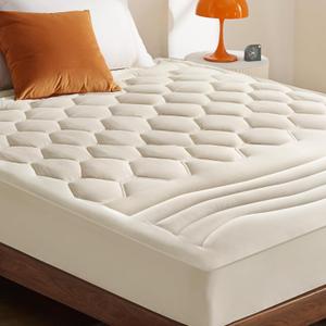 Bedsure Beige Queen Mattress Pad - Quilted Fitted Mattress Topper Protector with 8-21 Inches Deep Pocket, Noiseless Breathable Bed Cover Padded, Machine Washable, Beige, 60x80 Inches