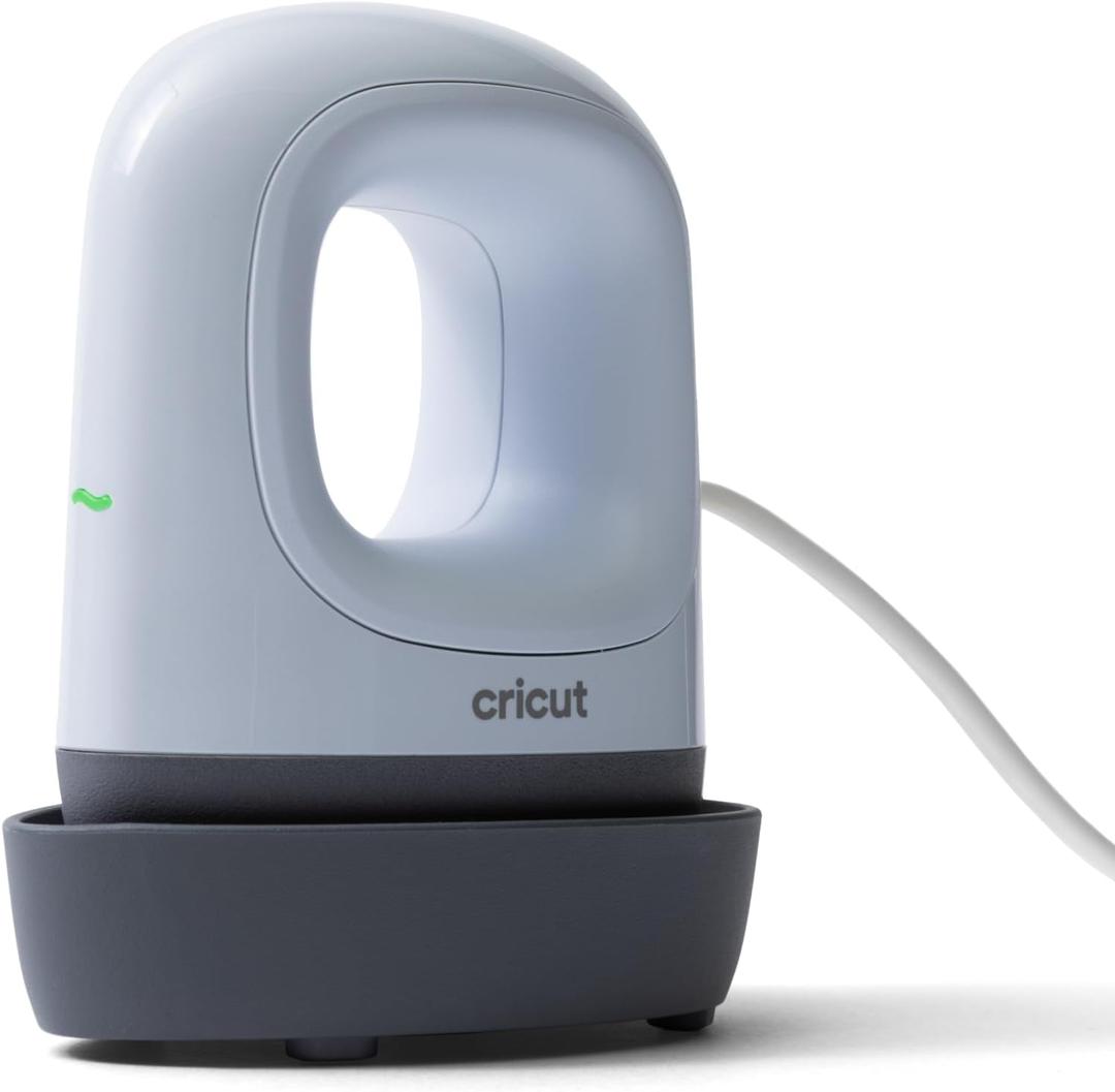 Cricut EasyPress Mini LT - Blue - Mini Heat Press for Pressing Shoes, Baby Clothes, T-Shirts, & More - Easy to Use with a Single Setting - Precision Tip - Compact & Portable Mini Iron