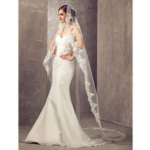 Aukmla Wedding Bridal Veils Long Veil with Lace and Metal Comb at the Edge Cathedral Length, lace-C