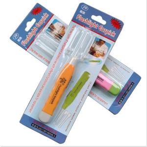 LED Light Ear Wax Removal Tool, Multi-Color Pack with Illuminated Tips, Professional Cleaning Pick Set for Safe Home Use (Green)