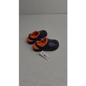 B NAVY SHARK CHARM GLOG 12