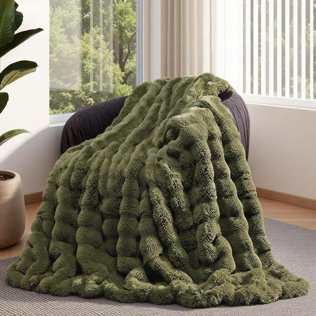 Lotus Karen Faux Fur Throw Blanket Dark Green - 800 GSM Bubble Rabbit Fluff Blanket for Couch Bed Sofa,Softest Fluffy Fuzzy Cozy Blanket,Thick Furry Plush Shaggy Warm Blankets for Women,60x80 Inches
