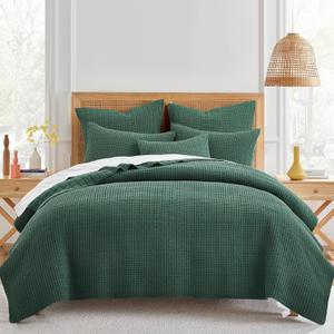 Levtex Home Mills Waffle Full/Queen Quilt Set (88x92in) with 2 Pillow Shams (26x20in) - Forest Green - 100% Cotton Full/Queen Size Quilt Bedding Set - Lightweight, Soft, Pre-Washed