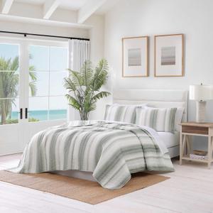 Tommy Bahama - Quilt Set, Luxuriously Soft Textured Bedding with Matching Shams, Striped Design, Modern Home Essentials (La Prisma Green, King)