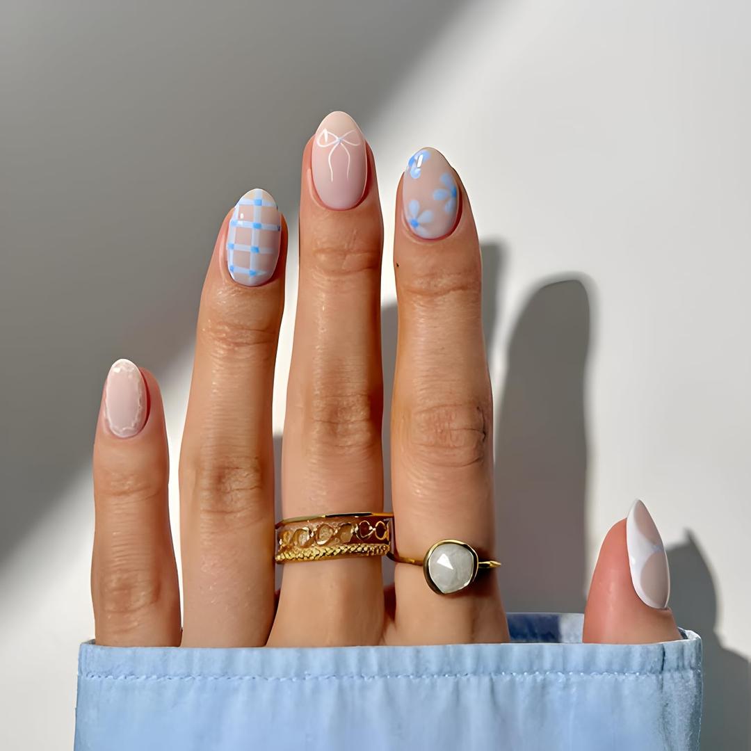 Almond Press on Nails Short White Bow Fake Nails Glossy Stick on Nail Flower Nails Press Ons Full Cover False Nails Summer Glue on Nail for Women and Girls 24Pcs
