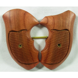 Wood checkered grips for Taurus 2" M 85,94,605,941,731,650,73