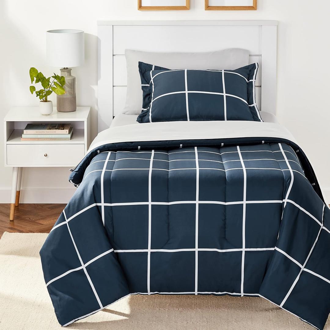 Amazon Basics 5-Piece Lightweight Microfiber Comforter Set with Sheets, Bed-in-a-Bag, Navy with Grey Plaid Bedding, 1-Pack, Twin/Twin XL, Navy and Grey Plaid
