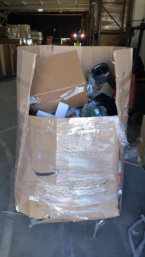 Pallet Of Salvage Items