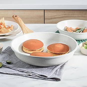 SENSARTE Nonstick Ceramic Frying Pan Skillet, 12.5 Inch Omelet Pan, Healthy Non Toxic Chef Pan, Induction Compatible Egg Pan with Heat Resistant Handle, PFAS-Free, White