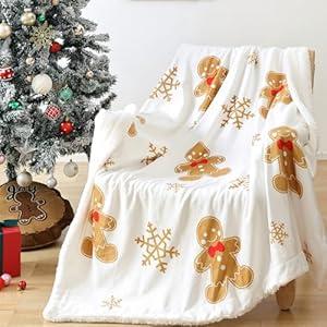 TRUEDAYS Throw Blanket Christmas Fluffy Blanket with Gingerbread and Snowflake Pattern - Reversible Sherpa Fleece Soft Blanket - Cozy Lightweight Throw Blanket for Couch Bed Sofa, 50x60 Inches