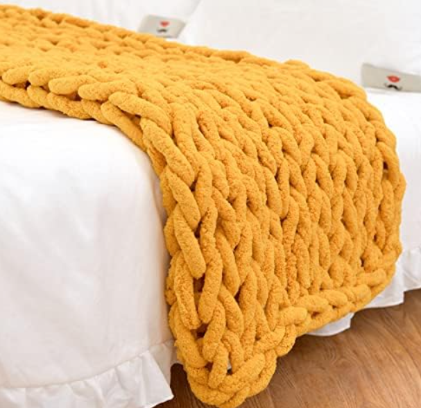 Chunky Knit Blanket Throw 40"×40", Hand Knitted Warm Chenille Throw Blanket, Home Decor Soft Thick Yarn Cable Knit Blanket,Soft Breathable Fleece Banket Christmas for Couch Bed Sofa Best Gift (Yellow)