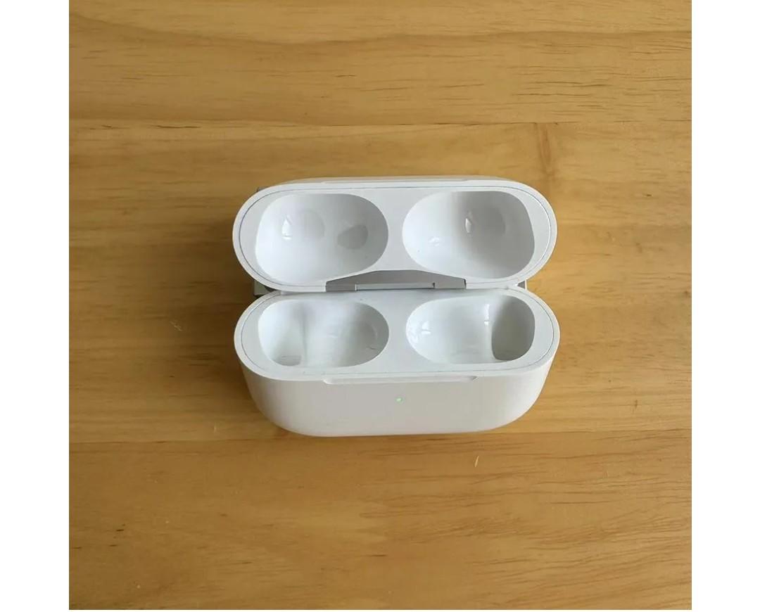 OEM A2190 Charging Case Replacement for AirPod Pro (1st Generation), Original Single Cover Only for AirPods Pro, Compatible with A2083, A2084 Earbuds (No Earbuds)