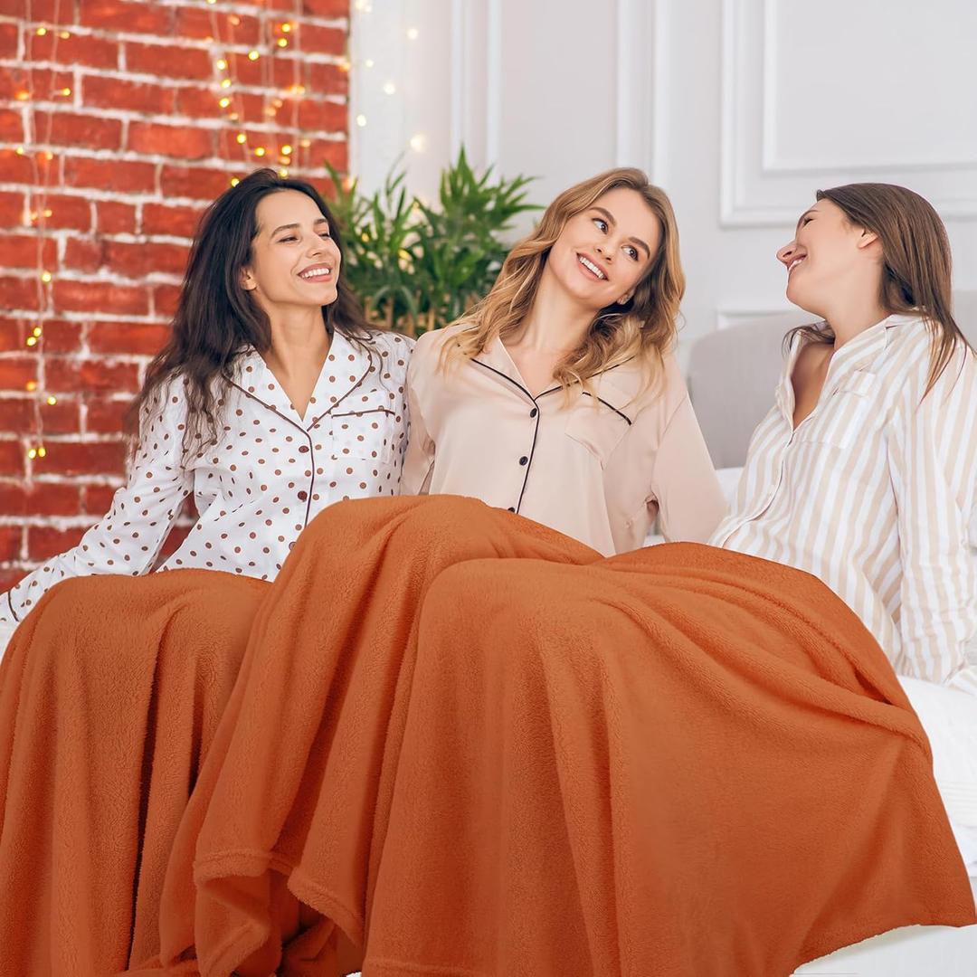 6 Pack Sherpa Fleece Throw Blanket Bulk 50"x 60" Soft Plush Couch Blankets for Women Wedding Spa Sofa Sleepover Party Supplies Guest Room Decor (Black)