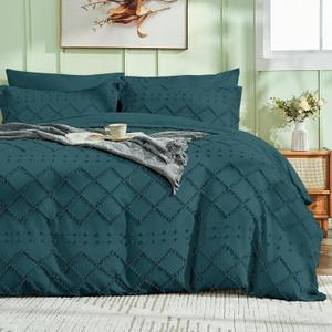 HYMOKEGE Duvet Cover King Size, Boho Tufted King Duvet Cover Set 3 Pieces, Soft & Lightweight Shabby Chic, Embroidery Bedding for All Seasons, 1 Duvet Cover 104" × 90" & 2 Pillow Shams, Forest Green