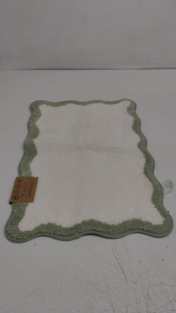 Ecologee 1 Scallop Rug 17"x24"