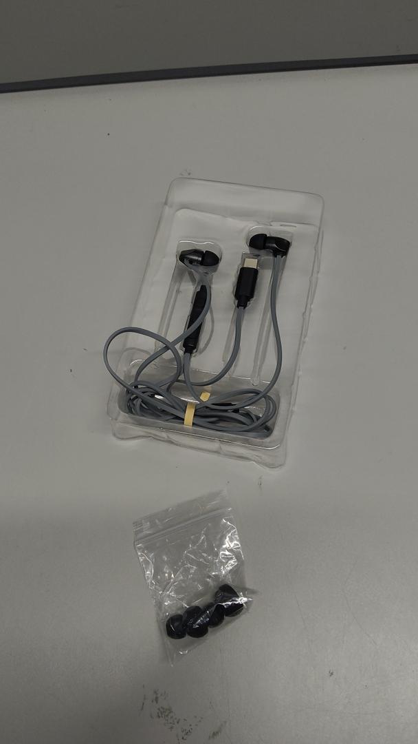 Acoustix Premium Sound Stereo Earbuds With USB C Connector
