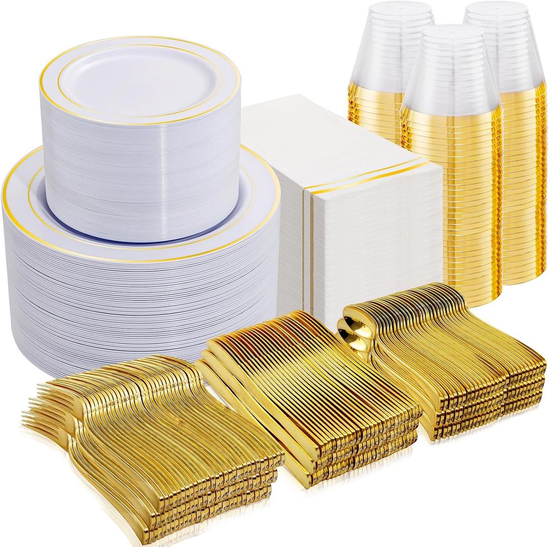 NOCCUR 700PCS Gold Plastic Plates - Gold Disposable Dinnerware Set for 100 - Include 200 Dinner/Dessert Plates, 300 Cutlery, 100 Cups, 100 Napkins, Idea for Wedding/Party/New Year