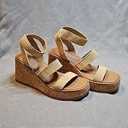 SM NEW YORK Color TAN, Size 8.1/2