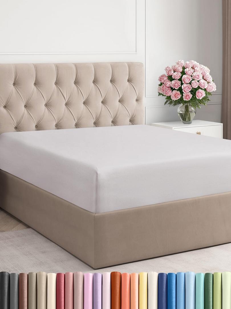 Queen Fitted Bed Sheet - Bottom Single Fitted Sheet Only - Ultra-Soft Hotel Luxury Bedding w/ 8-16 Inch Deep Pockets - Breathable & Wrinkle Free - Easy-Care, Fade and Shrink Resistant - French Grey