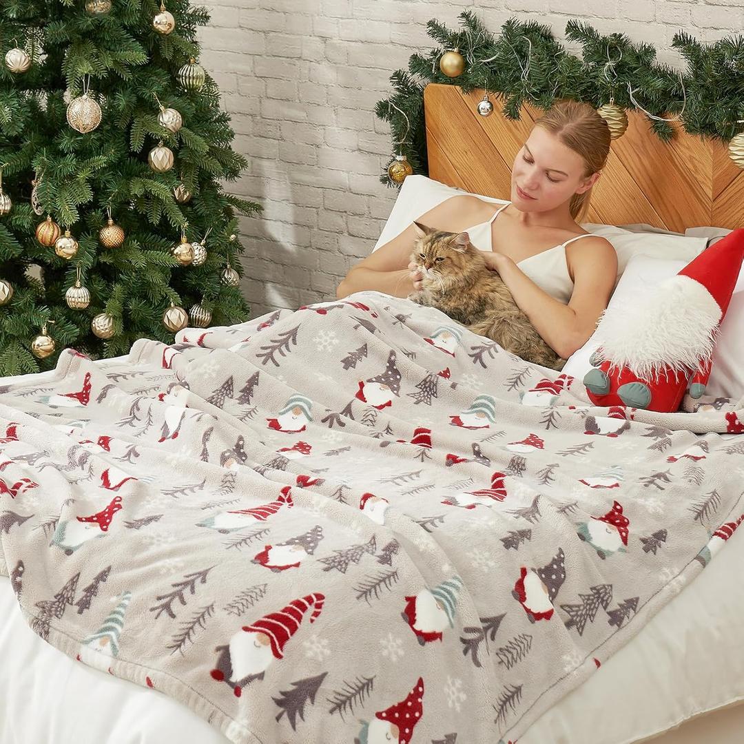 Cozy Bliss Gnome Throw Blanket Christmas Blanket Warm MilkyPlush Throw Blanket, Ultra Soft Cozy Blanket for Couch, Sofa and Bed (Xmas Gnome, 50"x60")