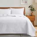 Lavsiry White Quilt Full/Queen Size with Pillow Shams, Summer Soft Geometric Pattern Bedspread, 3 Pieces Lightweight Coverlet Bedding Set for All Seasons