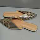 Floerns Women's Cut Out Closed Pointed Toe Backless Flat Mules Slip on Loafer Shoes, 9.5, Gold