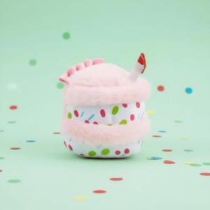 Pink Plush Cupcake Dog Squeak Toy - Interactive Squeaking Sound Enhances Playtime, with a Cute and Funny Cupcake Design Perfect for Chewing. an for Puppies and a Delightful Pet Toy