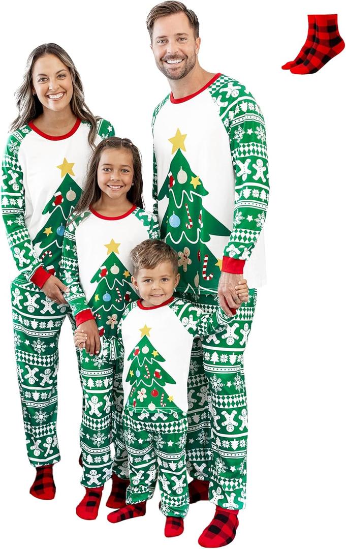 PATPAT Family Christmas Pjs Matching Sets Holiday Jammies Sleepwear Christmas Pajamas for Family Xmas Outfits with Socks (Small, Christmas Tree Print)