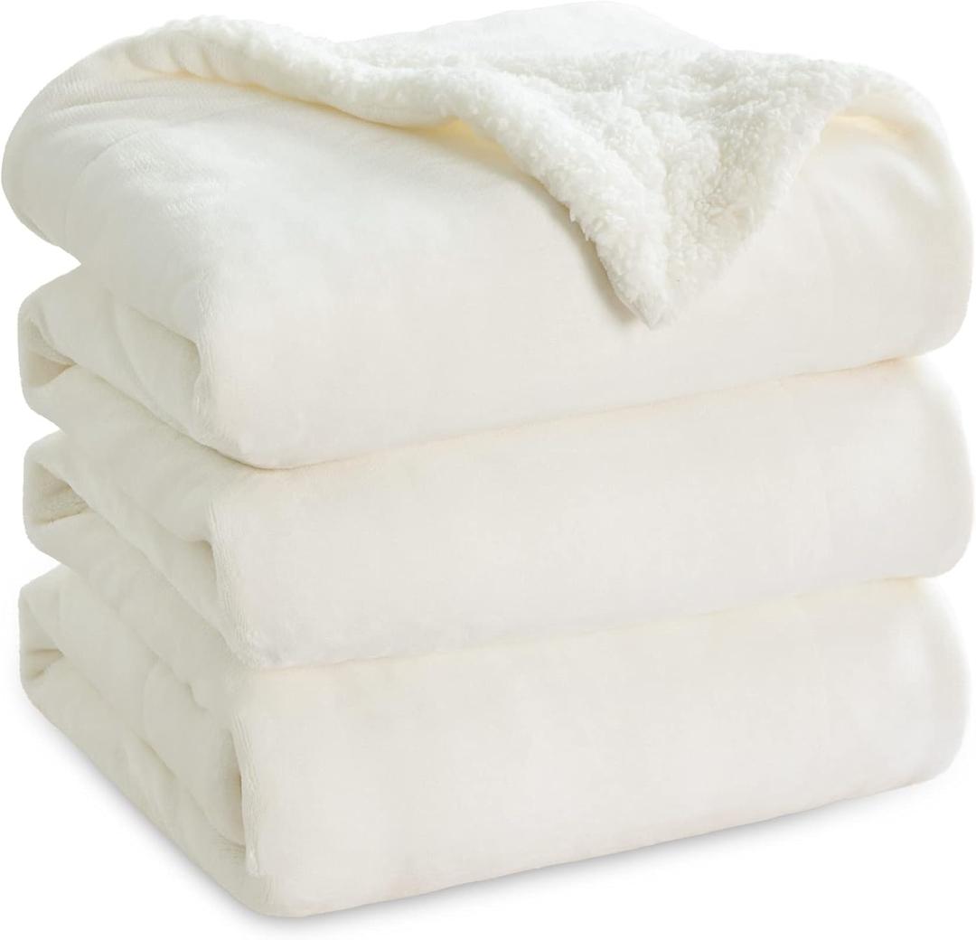 Bedsure GentleSoft Sherpa Fleece Blanket Queen Size for Bed, Non-Heated, Thick and Warm Throw for Women and Men, Soft Fuzzy Plush Queen Blanket for Winter, Cream, 90x90 Inches