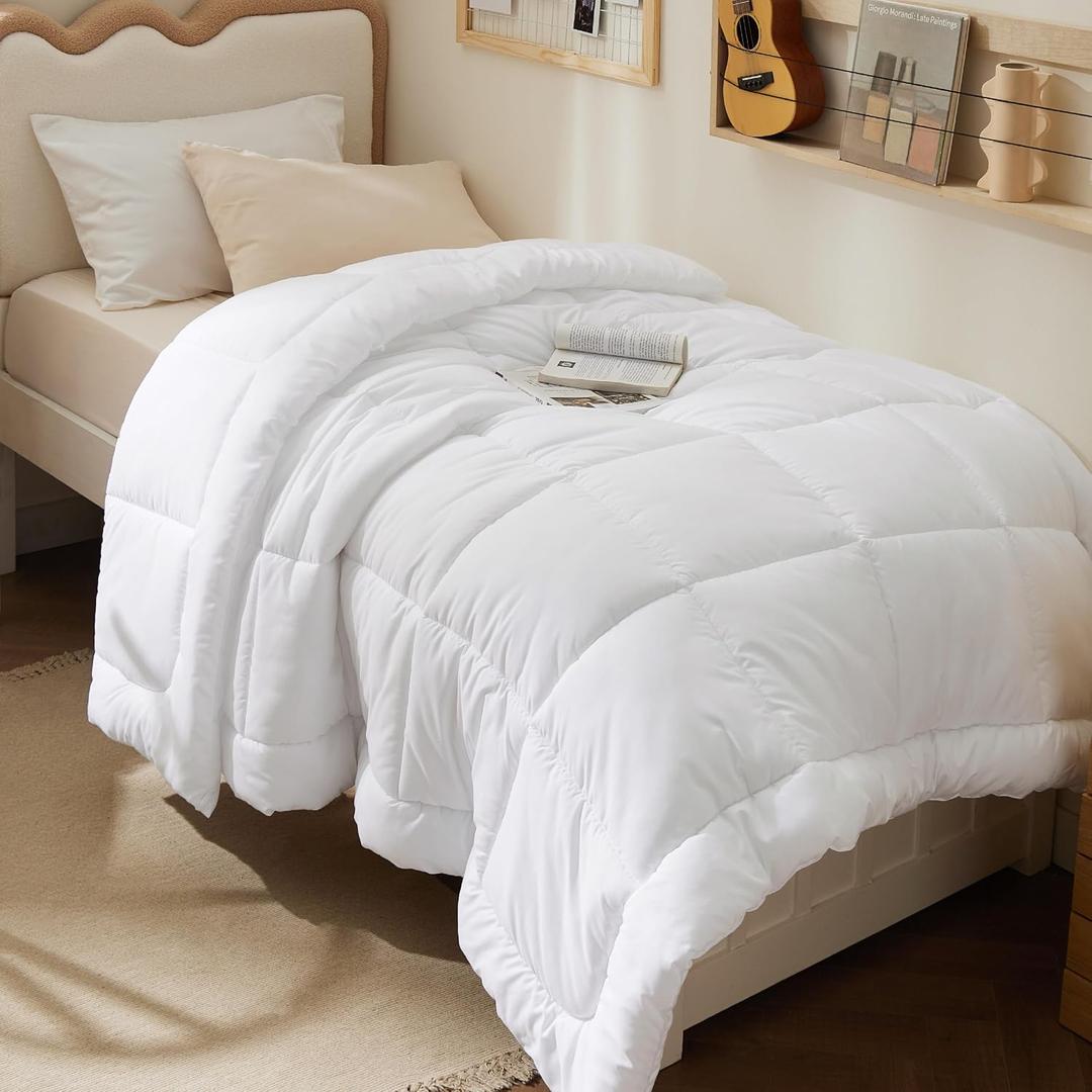 Bedsure Comforter Duvet Insert - Quilted Comforters Twin Size, All Season Duvet, Gentle Soft Down Alternative Bedding, with 8 Tabs, Gifts for Women/Men, White, Twin 88 x 68 Inches