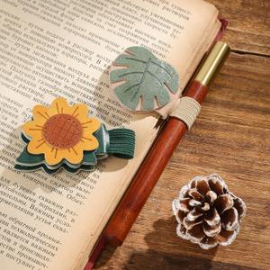 2PCS Magnetic Bookmarks with Pen Clip, Leather Bookmarks for Women, Magnetic Pen Holder Book Accessories