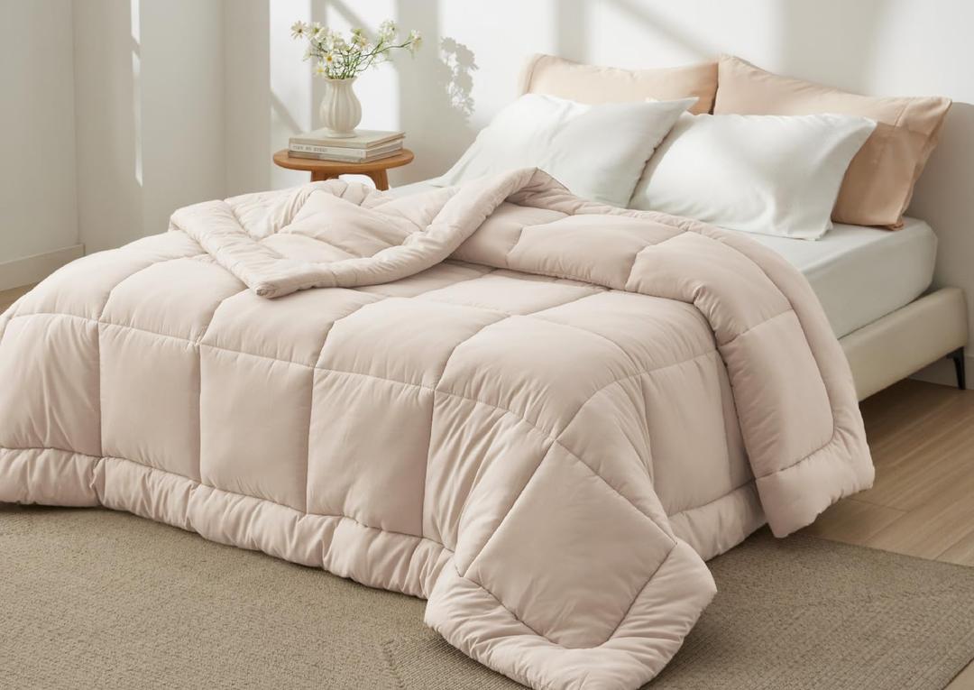 Bedsure Comforter Duvet Insert - Quilted Comforters Full Size, All Season Duvet, GentleSoft Down Alternative Bedding, with 8 Tabs, Gifts for Women/Men, Beige, Full 86 x 82 Inches