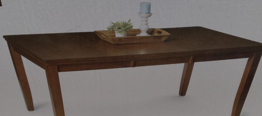 HD Designs Jordyn Extended Dining Table 30.9"H x 38"W x 54-72"L