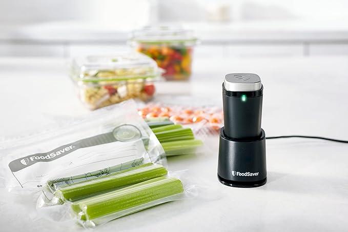 FoodSaver FS1197 Vacuum Sealer Portable 6-Piece Black Cordless Food Saver