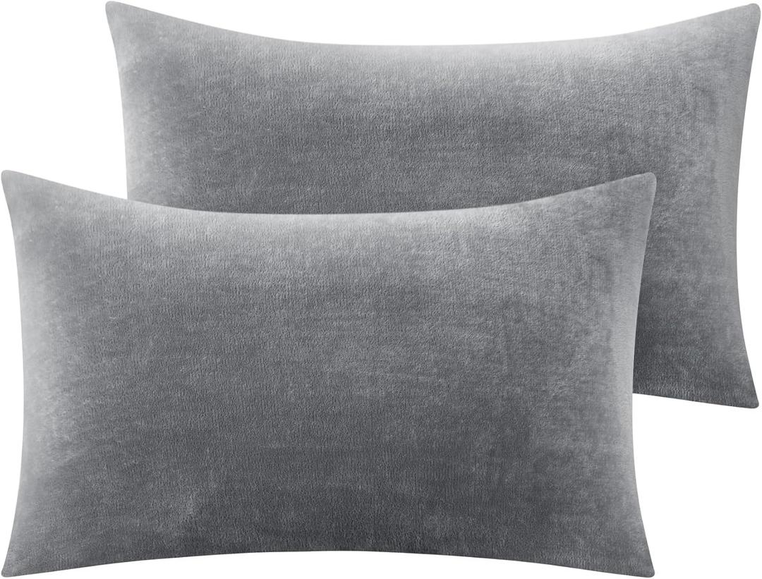 BEDELITE Flannel King Size Pillow Cases Set of 2, Super Soft Fleece Pillowcases with Zipper for Bedroom, Sofa, Couch, Luxury Cozy Fuzzy Velvet Pillow Shams for All Seasons(20x36 Inches, Gray)
