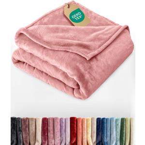 Ultra Soft Fleece Blanket Queen Size - Flannel Fleece Luxury Queen Blanket - Lightweight for Couch Bed Chair - Thick, Warm and Breathable - All Season Cozy Anti-Static Microplush Bedding, Rose Pink
