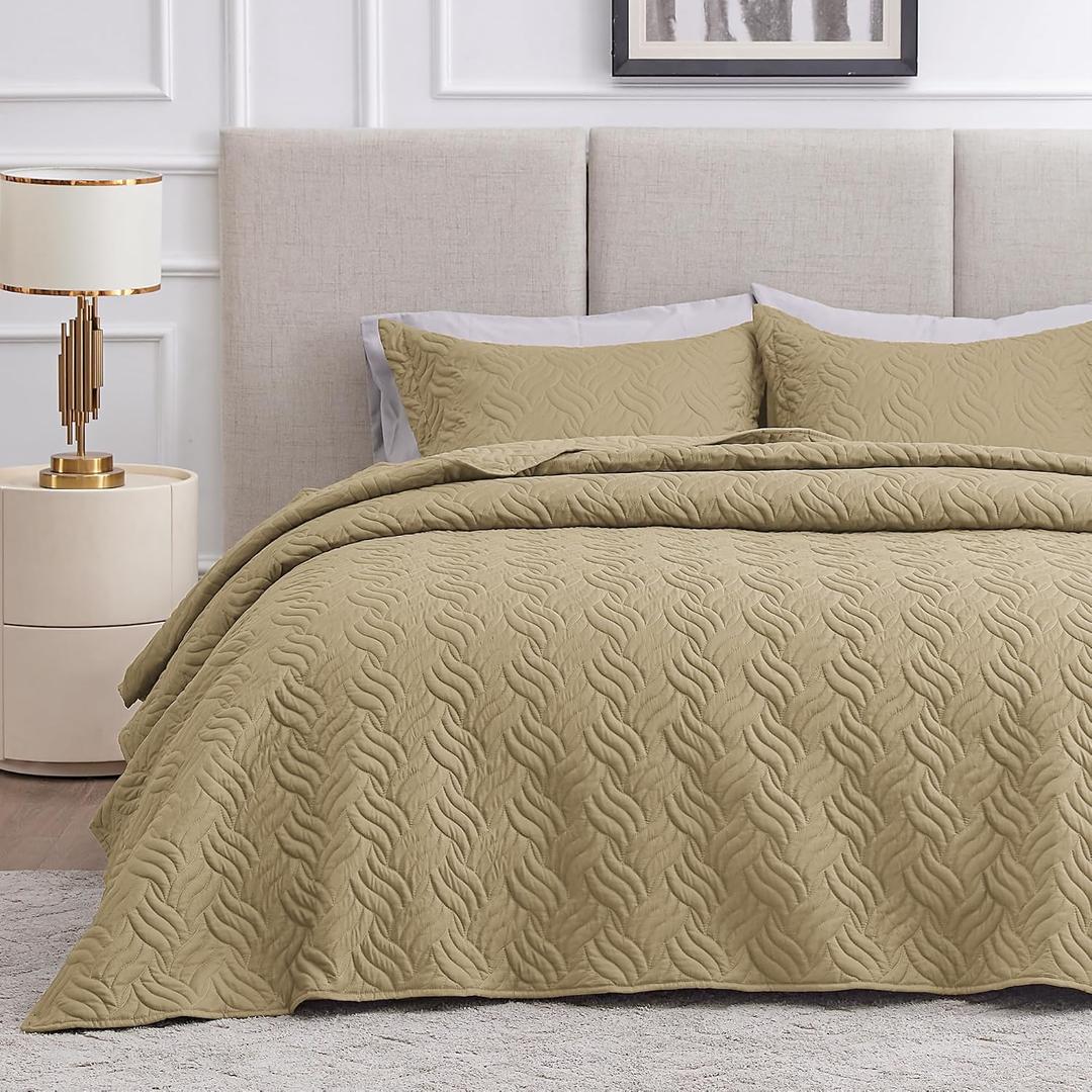 Love's cabin Twin Quilt Bedding Set Camel Bedspreads - Soft Bed Summer Lightweight Bedspread Comforter - Wave Pattern Bedding Coverlet for All Season - 2 Pieces (1 Quilt, 1 Pillow Sham)
