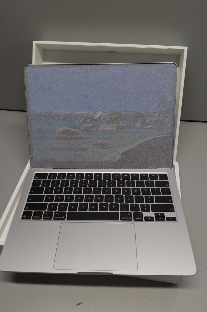 Apple 2026 MacBook Air 13-inch Laptop with M5 chip: Built for AI