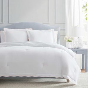 Martha Stewart - Queen Comforter Set, Crisp & Smooth Bedding with a Cotton Percale Lightweight Feel, Reversible 3 Piece Bed Set with Matching Pillowcases (Simple Scallop Pink)